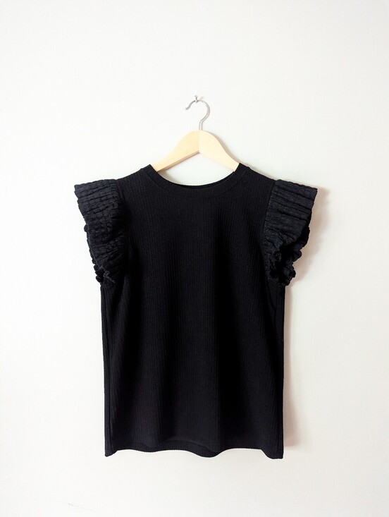 THML Tops - THML Anthropologie Black Cap Sleeve Blouse